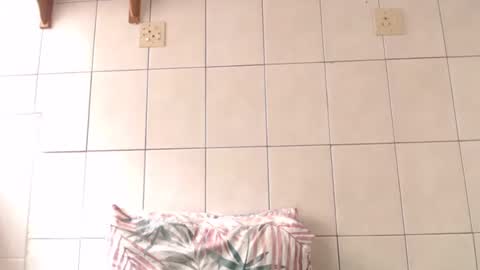 Tee online show from 03.11.25