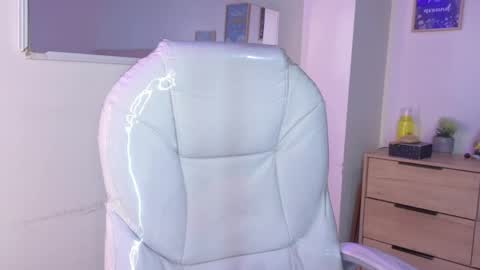        online show from 04.10.26