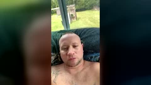 Snapshot of blueeyedgreenz chatting on 07.28.26 BlueEyedGreenz online show from 07.28.26