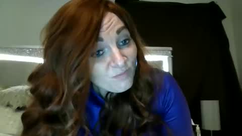 Snapshot of blueeyes1518 chatting on 02.11.25 blueeyes1518 online show from 02.11.25