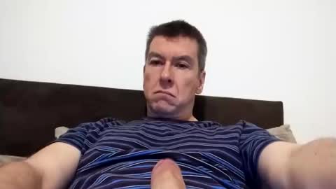 blueeyesteele online show from 10.28.25