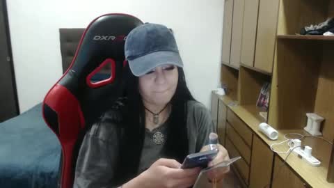 bluegoddessstoned online show from 09.19.25