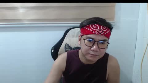 Snapshot of blueranger27 chatting on 03.08.25 Andy Tan online show from 03.08.25