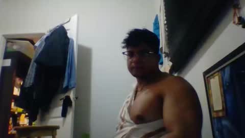 Snapshot of bluevegeta143 chatting on 02.12.26 bluevegeta143 online show from 02.12.26