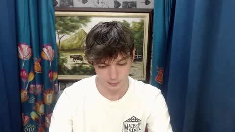 Snapshot of blueyedboyinasia chatting on 05.07.26 blueeyedboyisasia online show from 05.07.26