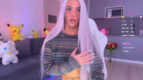 Mikki chan online show from 03.10.25