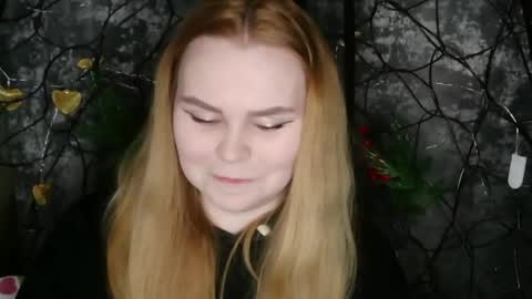 blushing_star online show from 04.14.26