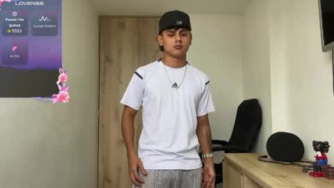 Bob  INDEPENDENT MODEL online show from 04.08.26