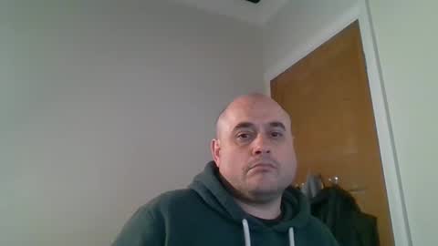 Snapshot of bobabator chatting on 02.16.25 bobabator online show from 02.16.25