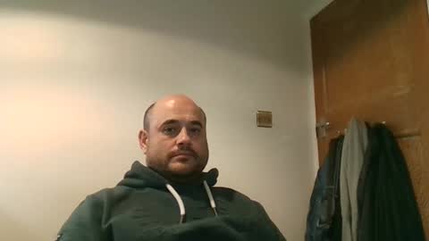 Snapshot of bobabator chatting on 09.21.25 bobabator online show from 09.21.25