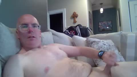 Snapshot of bobblehead31382 chatting on 05.27.26 bobblehead31382 online show from 05.27.26