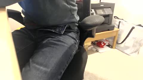 Snapshot of bobbuild chatting on 01.06.25 bobbuild online show from 01.06.25