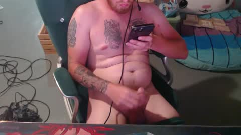 Snapshot of bobby12395 chatting on 09.25.25 Big dick energy online show from 09.25.25