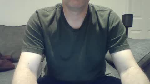 Snapshot of bobby_113 chatting on 12.24.24 bobby_113 online show from 12.24.24