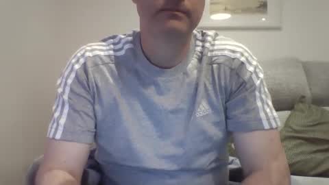 Snapshot of bobby_113 chatting on 02.05.25 bobby_113 online show from 02.05.25