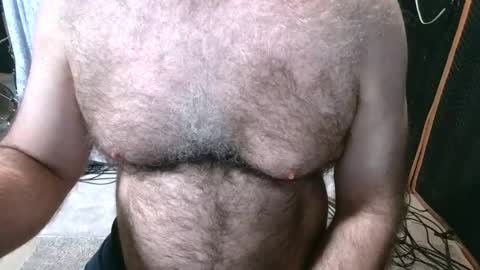 Snapshot of bobbyhill27b chatting on 04.15.26 BobbyHill27b online show from 04.15.26