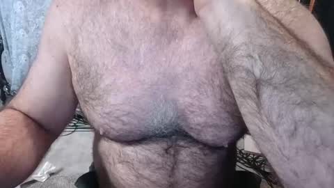 Snapshot of bobbyhill27b chatting on 05.08.26 BobbyHill27b online show from 05.08.26