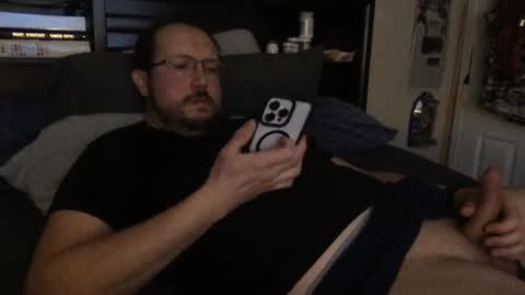 Snapshot of bobs520 chatting on 12.29.24 Bobby520 online show from 12.29.24