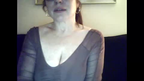 Snapshot of bodacioustits chatting on 11.27.25 bodacioustits online show from 11.27.25