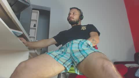 Snapshot of body_xxx chatting on 02.18.26 body xxx online show from 02.18.26