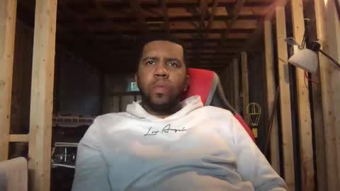 Snapshot of bogarcon234 chatting on 10.02.25 Bogarcon234 online show from 10.02.25