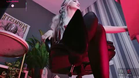 Your Mistress Bella online show from 07.03.26