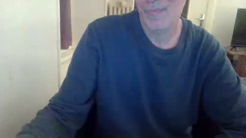 Snapshot of bogus25 chatting on 05.13.26 bogus25 online show from 05.13.26