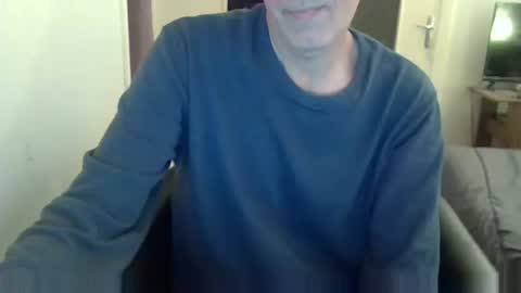 Snapshot of bogus25 chatting on 05.20.26 bogus25 online show from 05.20.26