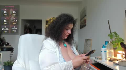 BohoBabeLaxy online show from 04.10.26