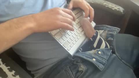 Snapshot of bolita82 chatting on 09.27.25 Charlie2345 online show from 09.27.25