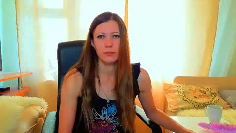 Mia online show from 06.08.26