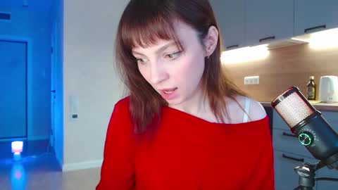 Snapshot of bonjourlabelle chatting on 01.05.25 Mary 3 live time content 18 online show from 01.05.25