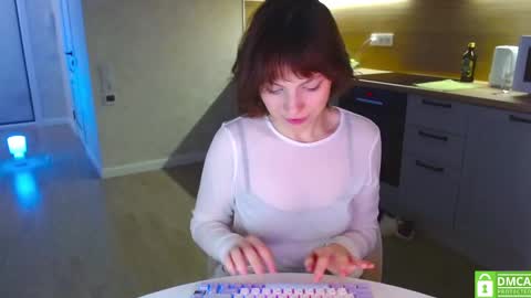 Snapshot of bonjourlabelle chatting on 01.27.25 Mary 3 live time content 18 online show from 01.27.25