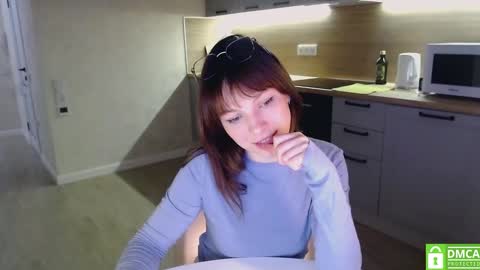Snapshot of bonjourlabelle chatting on 02.10.25 Mary 3 live time content 18 online show from 02.10.25