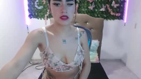 Bonnie online show from 11.24.25