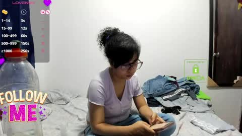 bonnie lam  hello welcome to my room I hope you have fun and you can reach your maximum pleasure here with me online show from 06.01.26