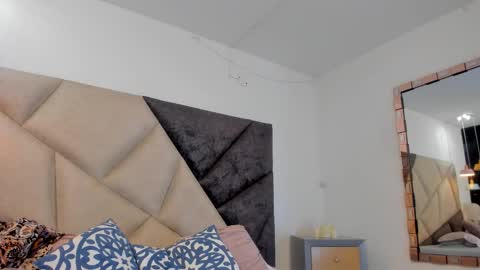   online show from 02.05.26