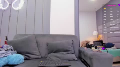 Snapshot of bonnieowen chatting on 01.23.25 Bonnie online show from 01.23.25