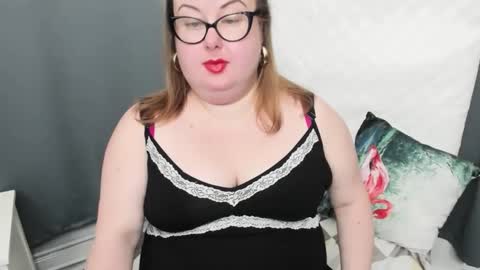 Bonnie online show from 01.04.25