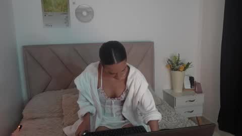 Bonnie  online show from 03.06.26