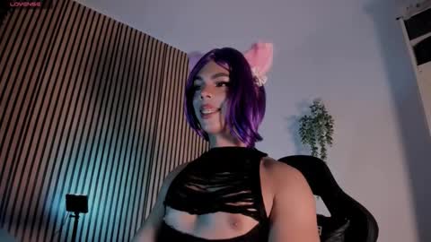 Bonny Shine online show from 10.22.25