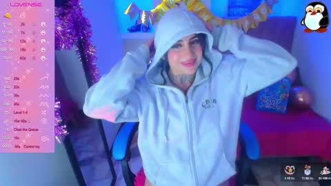 Snapshot of bonnye_star chatting on 12.27.24 online show from 12.27.24