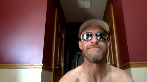 Milkman online show from 04.10.26