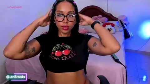 Anna Brooks  online show from 07.21.26
