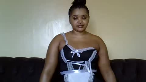 bootieshakess online show from 12.21.25