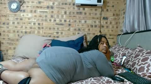 bootytwerkxxx online show from 06.11.26