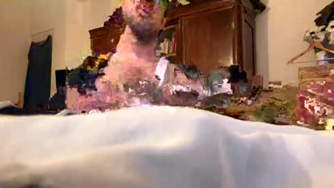 Snapshot of booyyy12 chatting on 04.15.26 BoYYYOOO online show from 04.15.26