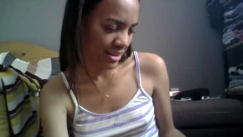 Snapshot of boozyart chatting on 10.10.25 boozyArt online show from 10.10.25