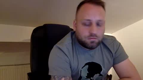 Snapshot of boris566693 chatting on 04.15.26 hugo online show from 04.15.26