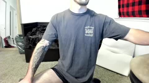 Snapshot of boris_da_blade chatting on 04.08.26 Boris DaBlade online show from 04.08.26